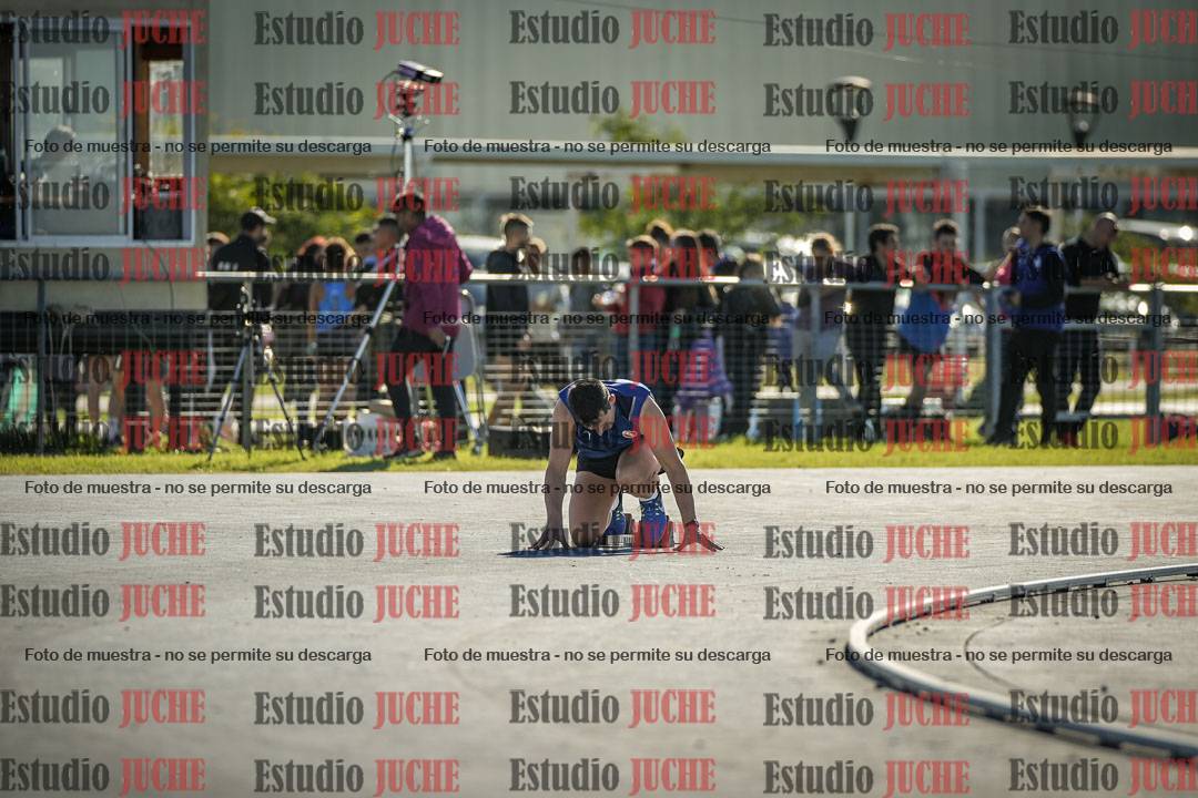 Fotos de los 400 m llanos de varones
