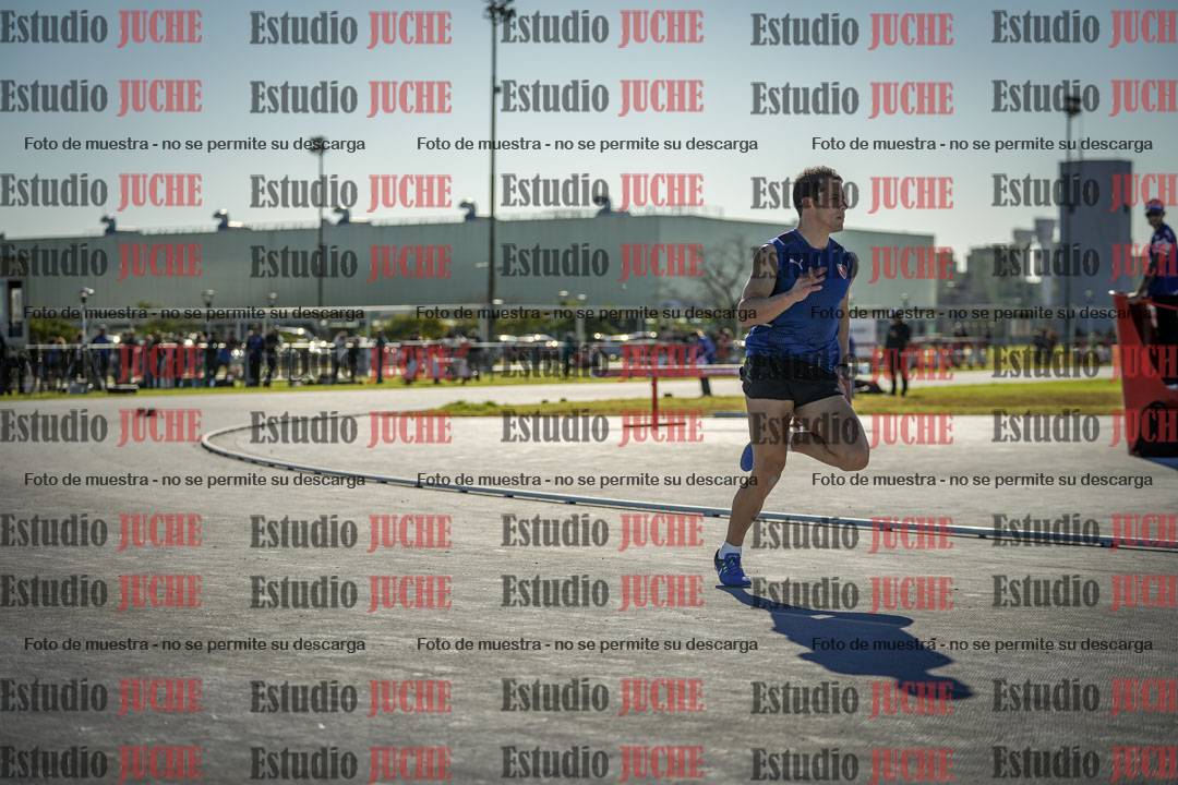 Fotos de los 400 m llanos de varones