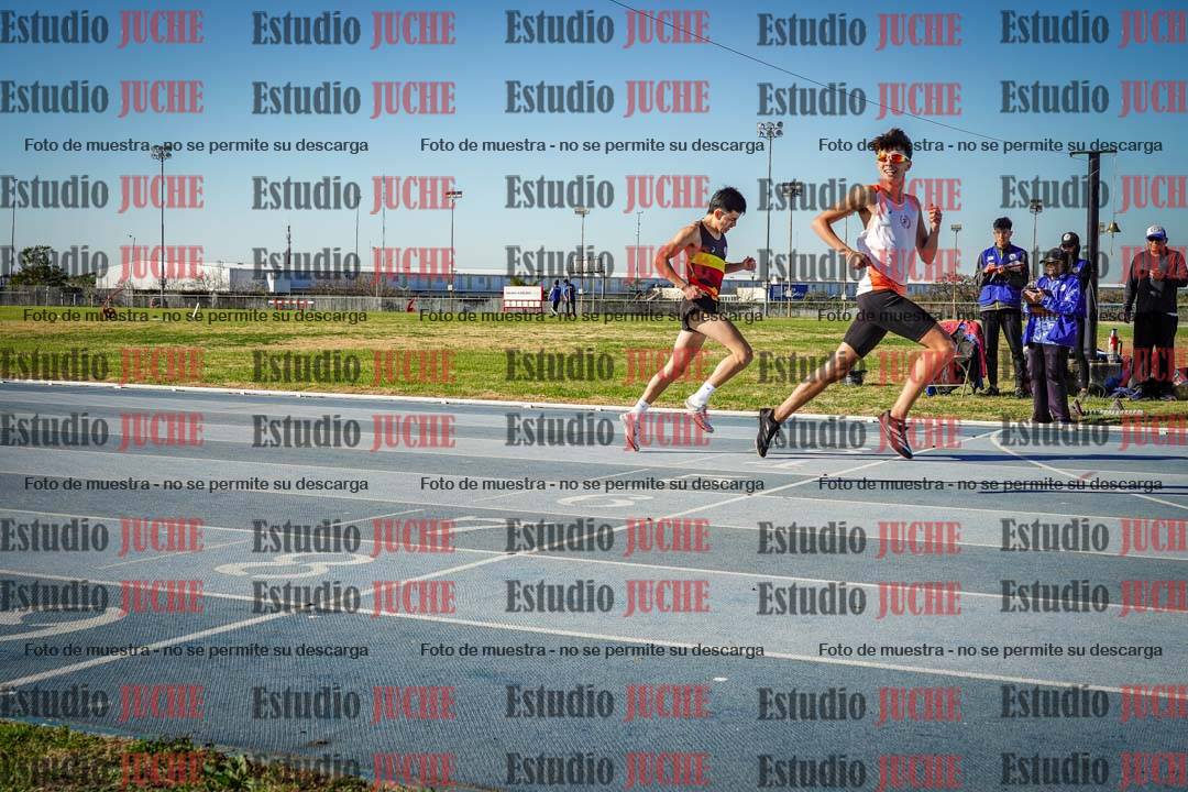 Fotos de los 400 m llanos de varones