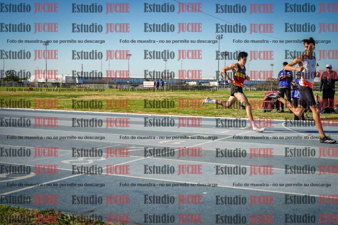 Fotos de los 400 m llanos de varones