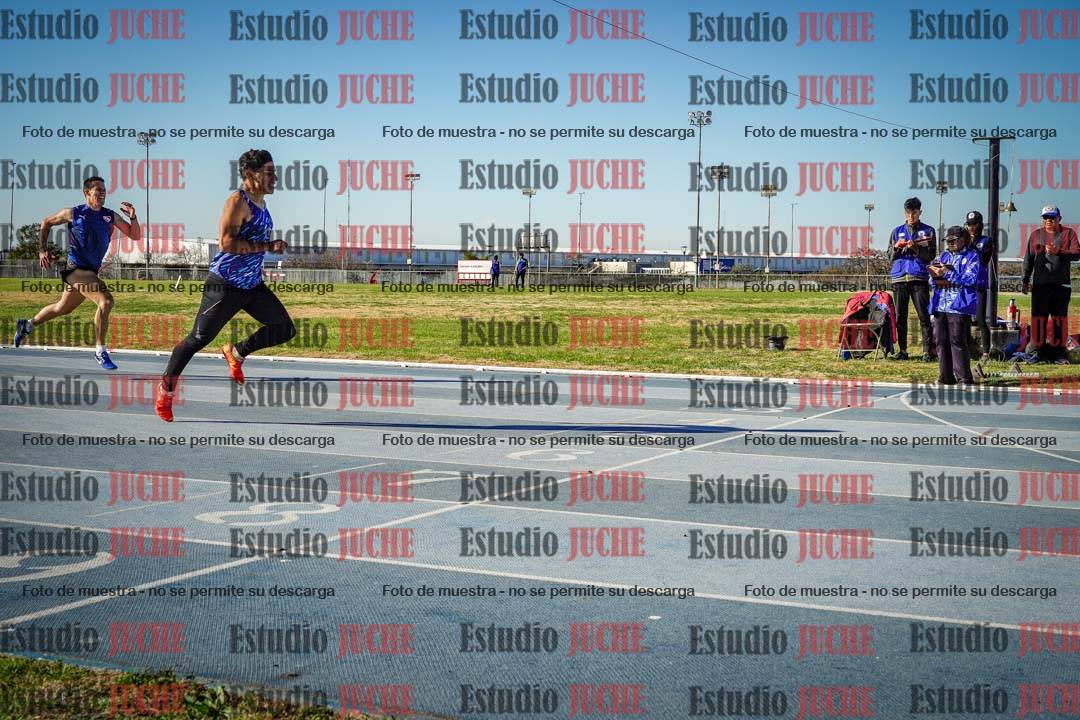 Fotos de los 400 m llanos de varones