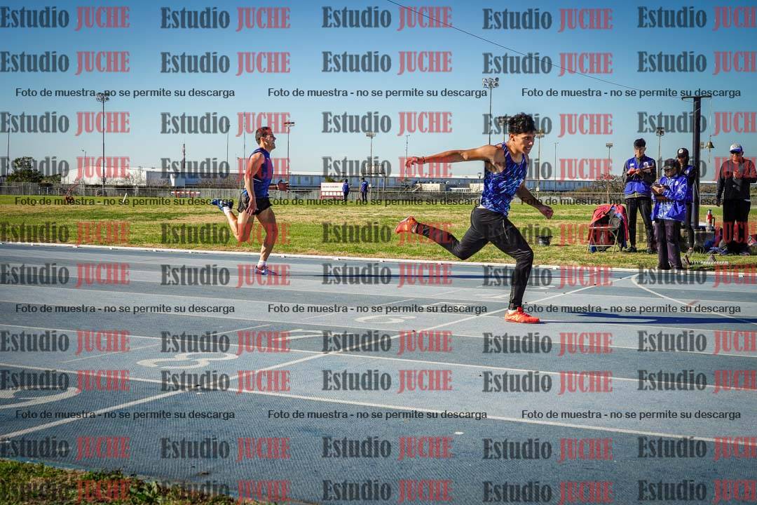 Fotos de los 400 m llanos de varones