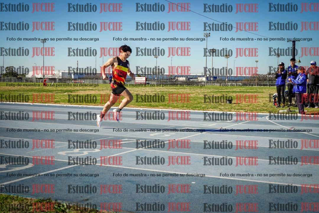 Fotos de los 400 m llanos de varones