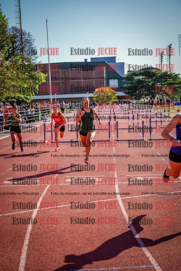 Fotos de los 100 m con vallas de mujeres