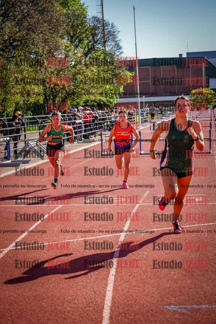 Fotos de los 100 m con vallas de mujeres