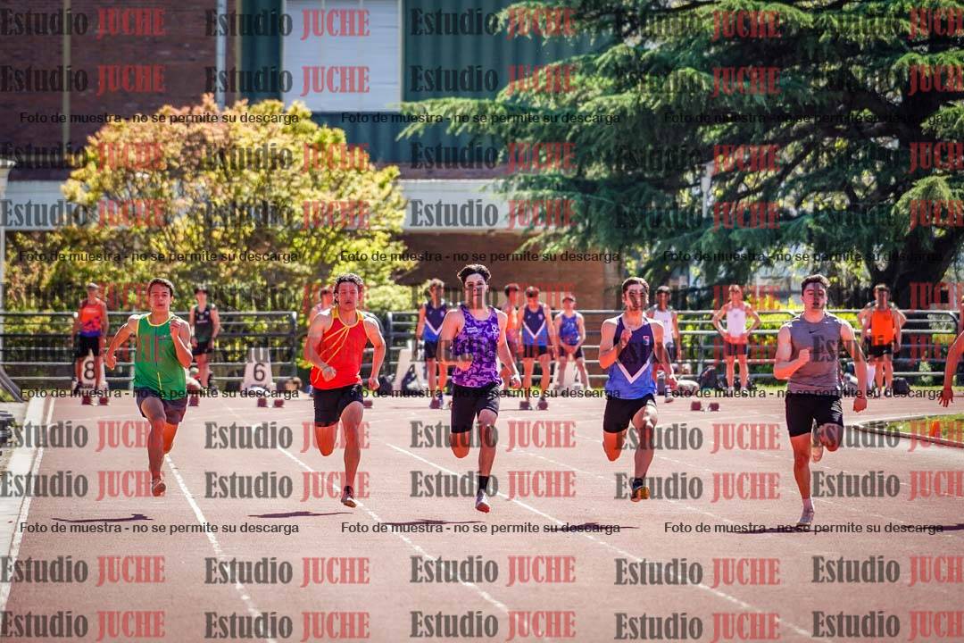 Fotos de los 100 m llanos de varones