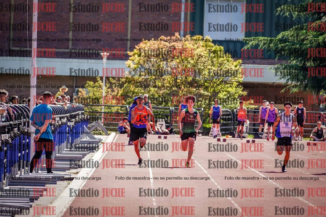 Fotos de los 100 m llanos de varones