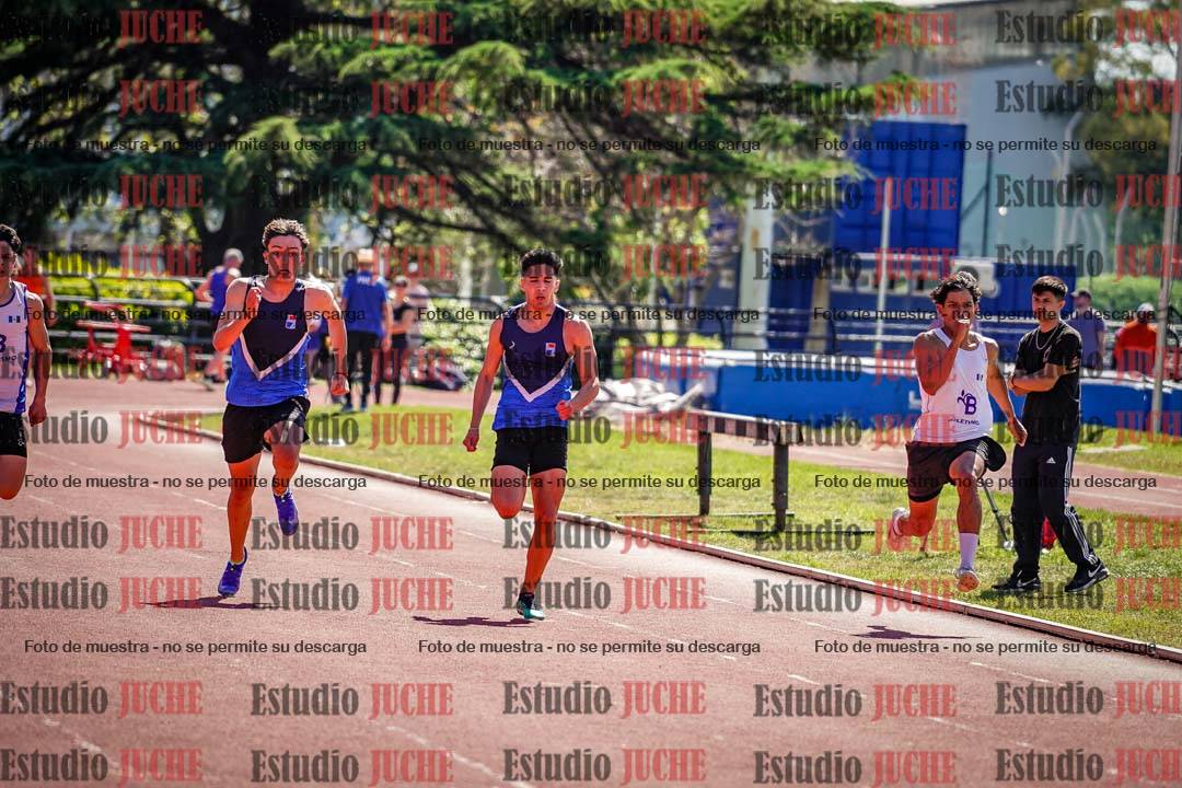 Fotos de los 100 m llanos de varones