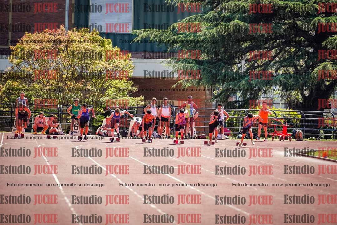 Fotos de los 100 m llanos de varones