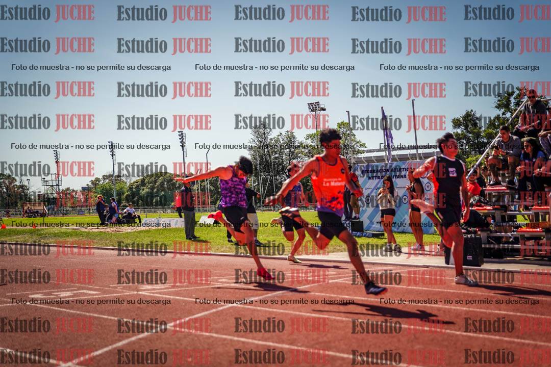 Fotos de los 100 m llanos de varones