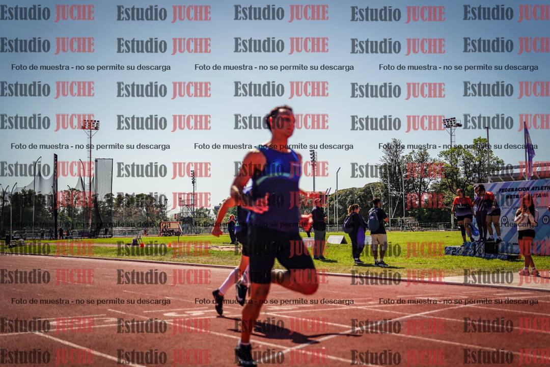 Fotos de los 100 m llanos de varones