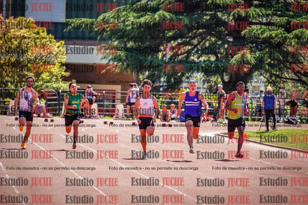 Fotos de los 100 m llanos de varones