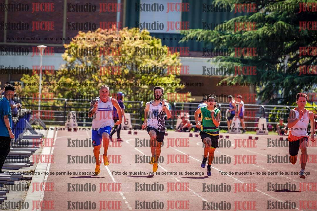 Fotos de los 100 m llanos de varones