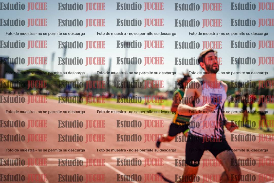 Fotos de los 100 m llanos de varones