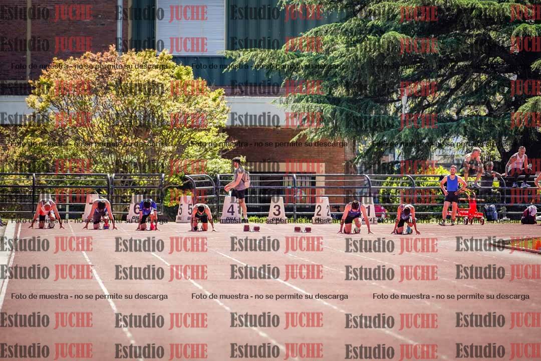 Fotos de los 100 m llanos de varones