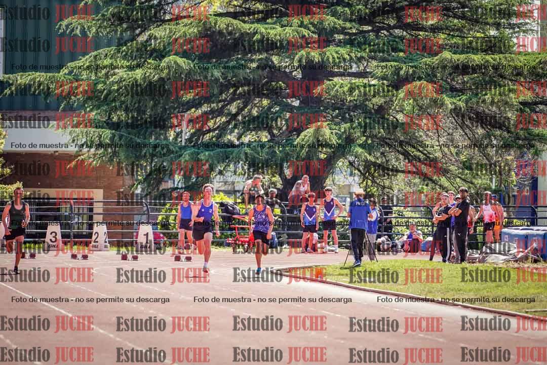 Fotos de los 100 m llanos de varones