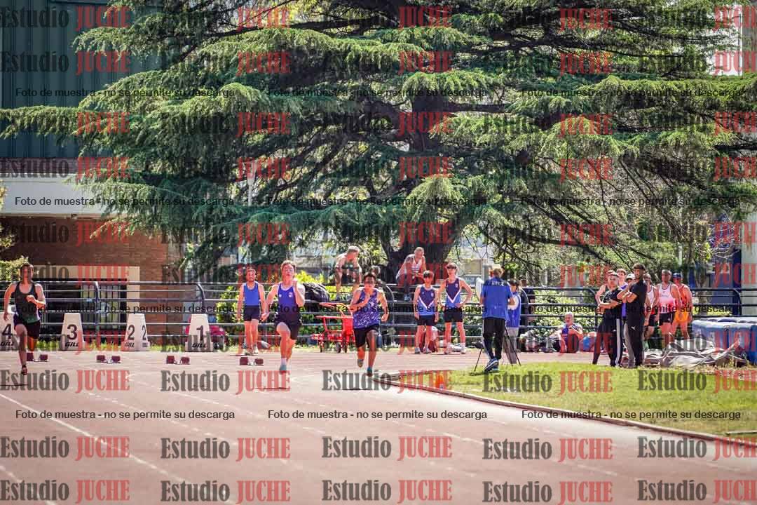 Fotos de los 100 m llanos de varones