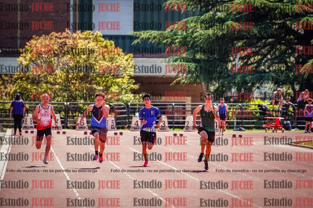 Fotos de los 100 m llanos de varones