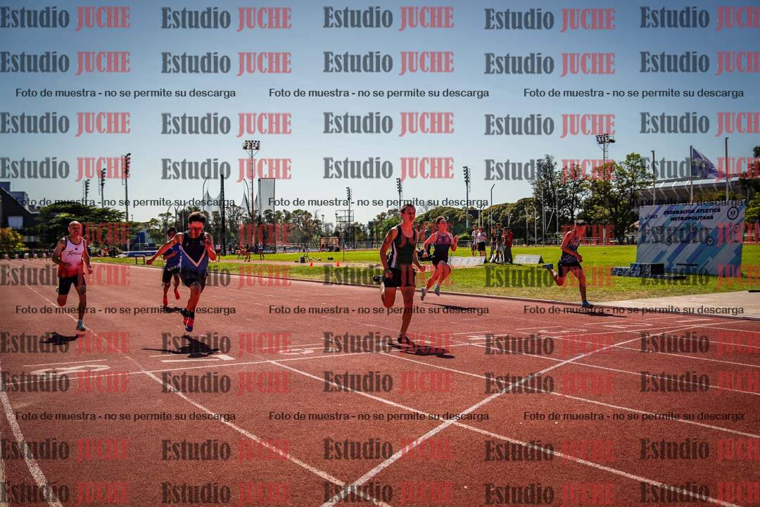 Fotos de los 100 m llanos de varones