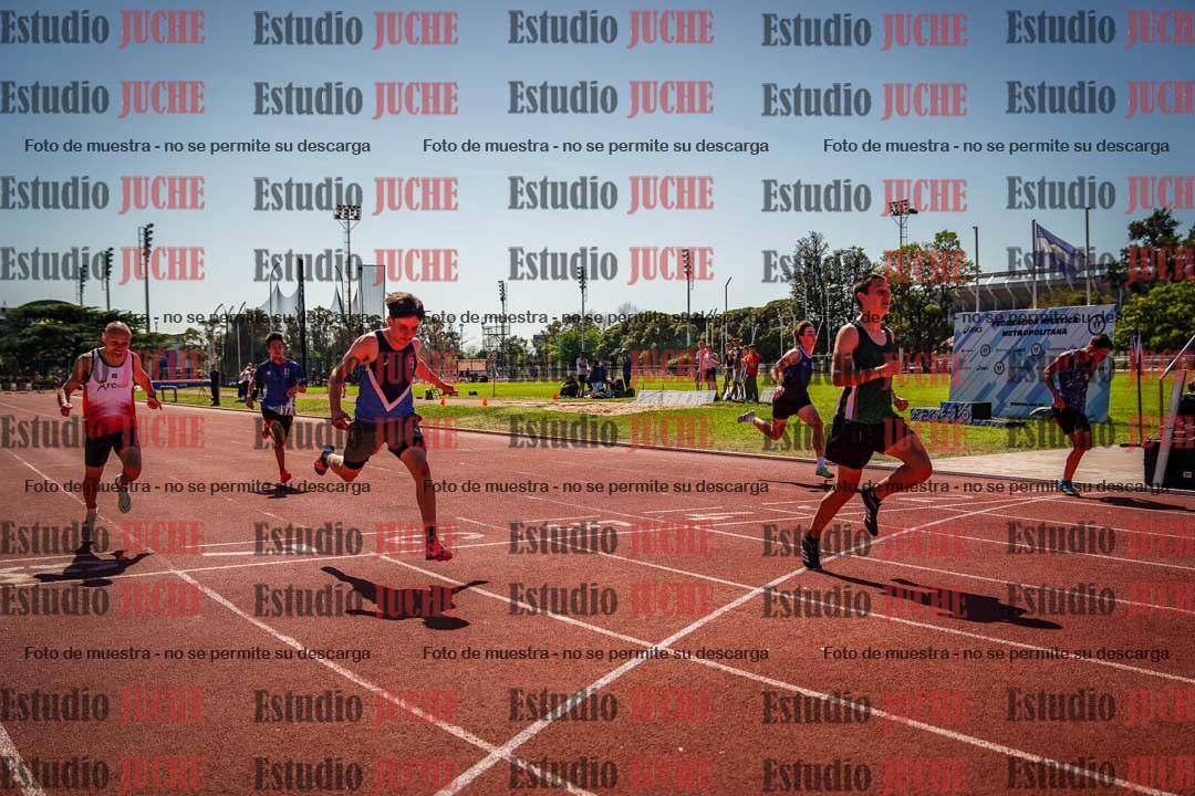 Fotos de los 100 m llanos de varones