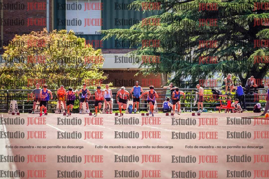 Fotos de los 100 m llanos de varones