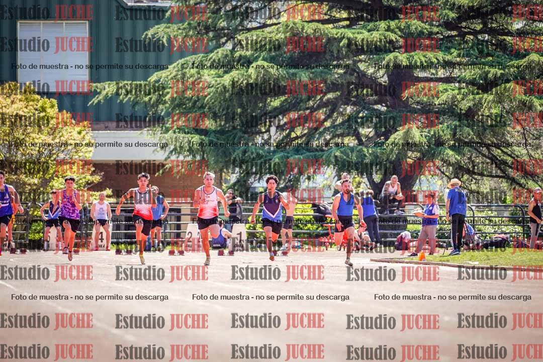 Fotos de los 100 m llanos de varones