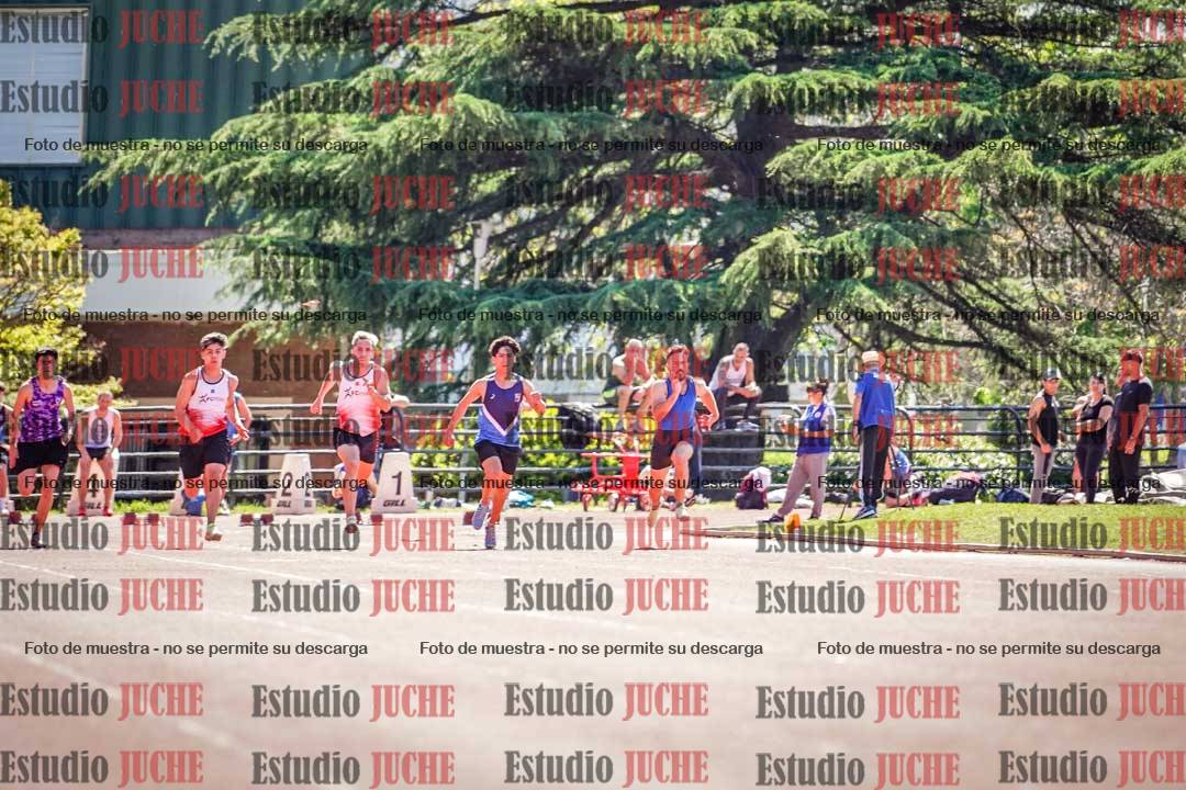 Fotos de los 100 m llanos de varones
