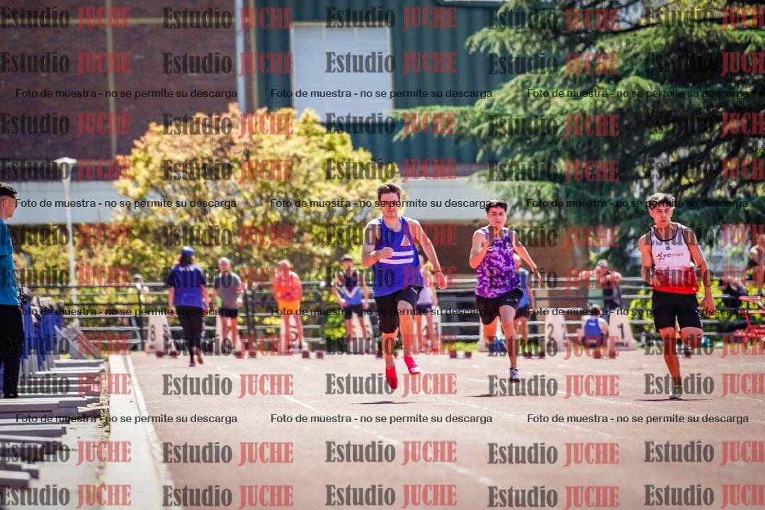 Fotos de los 100 m llanos de varones