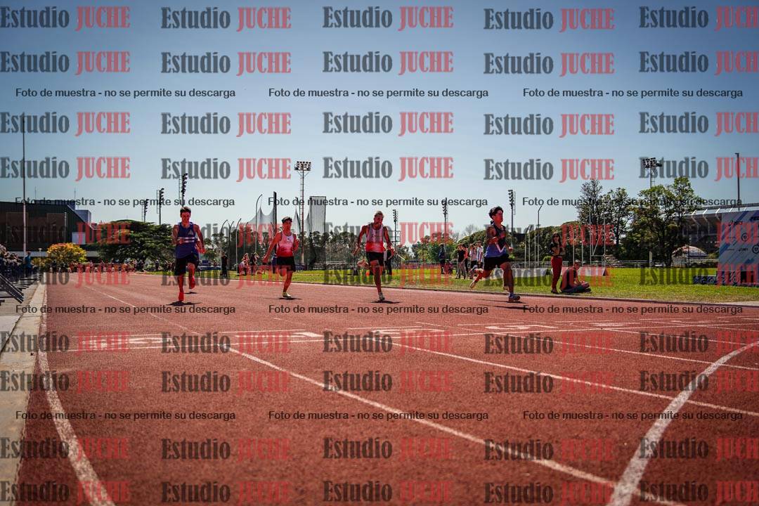 Fotos de los 100 m llanos de varones