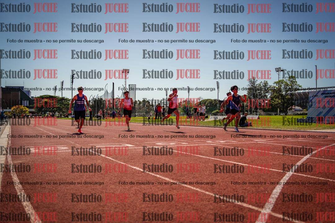 Fotos de los 100 m llanos de varones