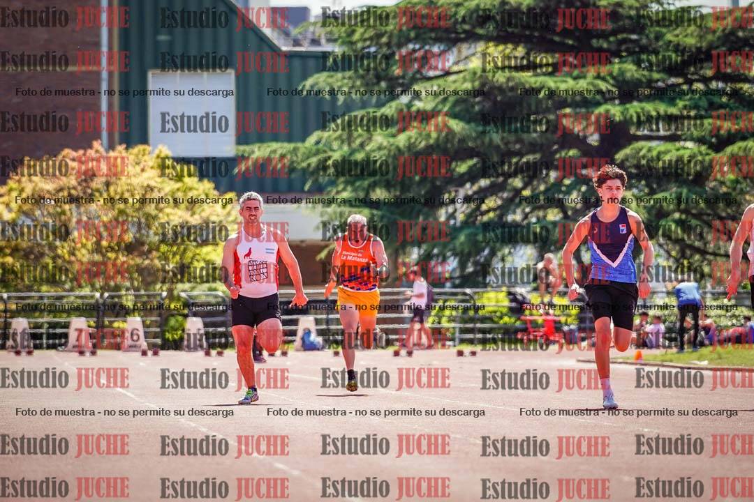 Fotos de los 100 m llanos de varones