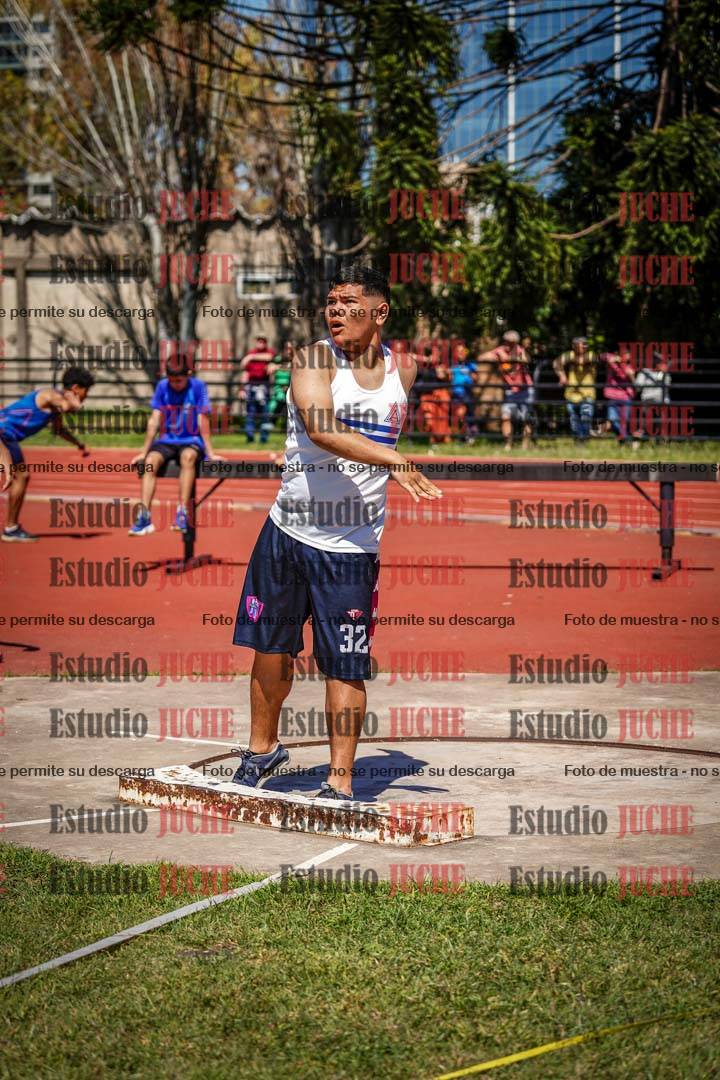 Fotos del lanzamiento de bala de varones
