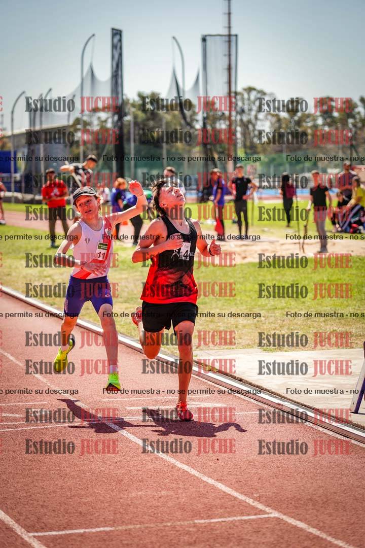 Fotos de los 1200 m llanos de varones