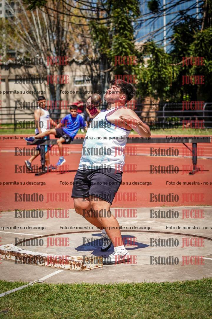 Fotos del lanzamiento de bala de varones