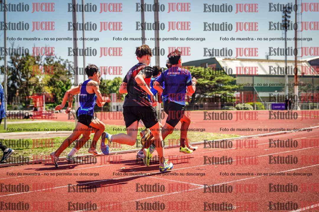 Fotos de los 600 m llanos de varones