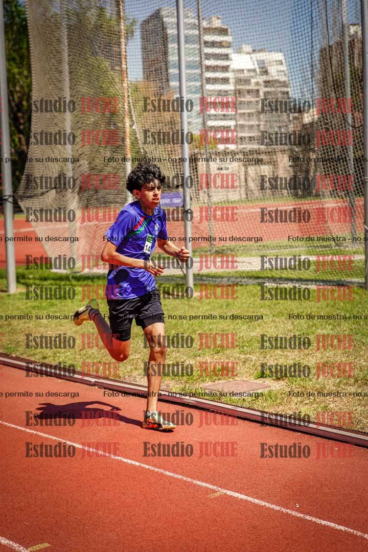 Fotos de los 600 m llanos de varones
