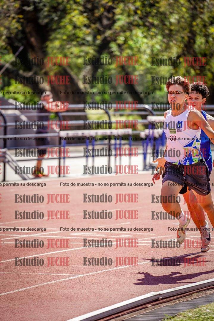 Fotos de los 600 m llanos de varones