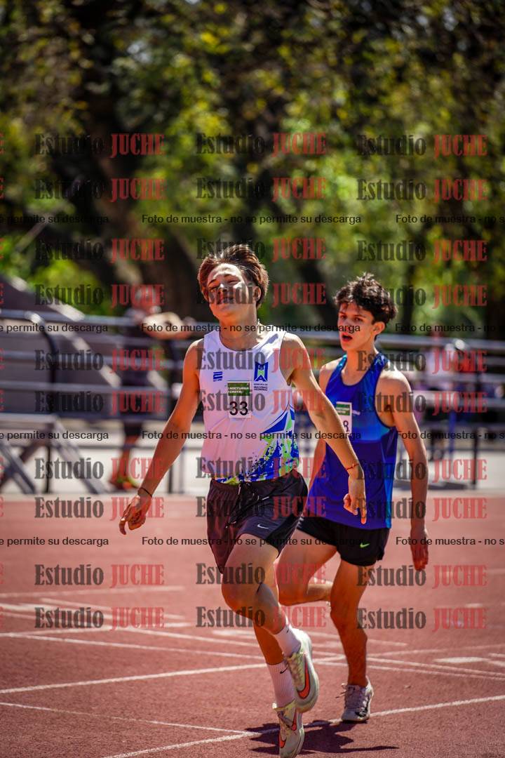 Fotos de los 600 m llanos de varones