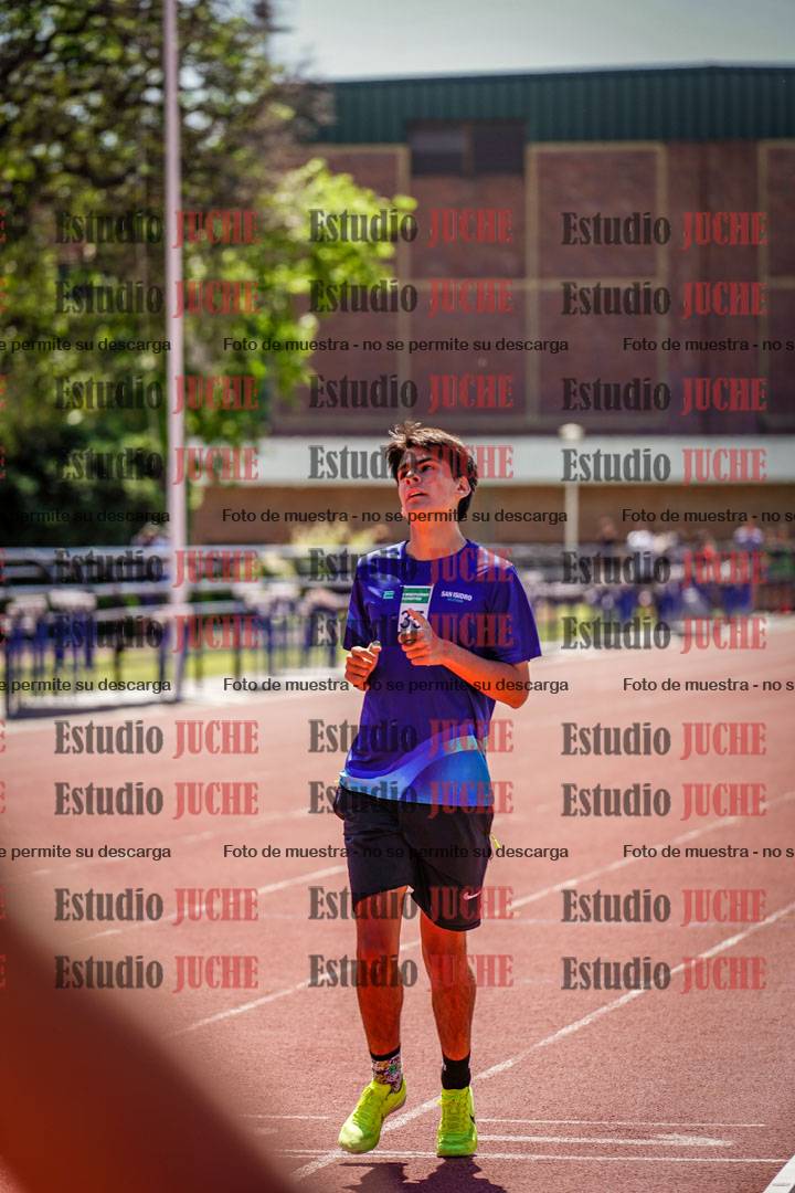Fotos de los 600 m llanos de varones