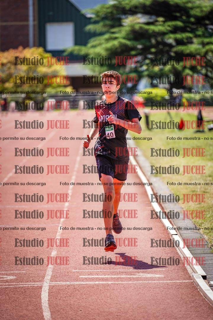 Fotos de los 600 m llanos de varones