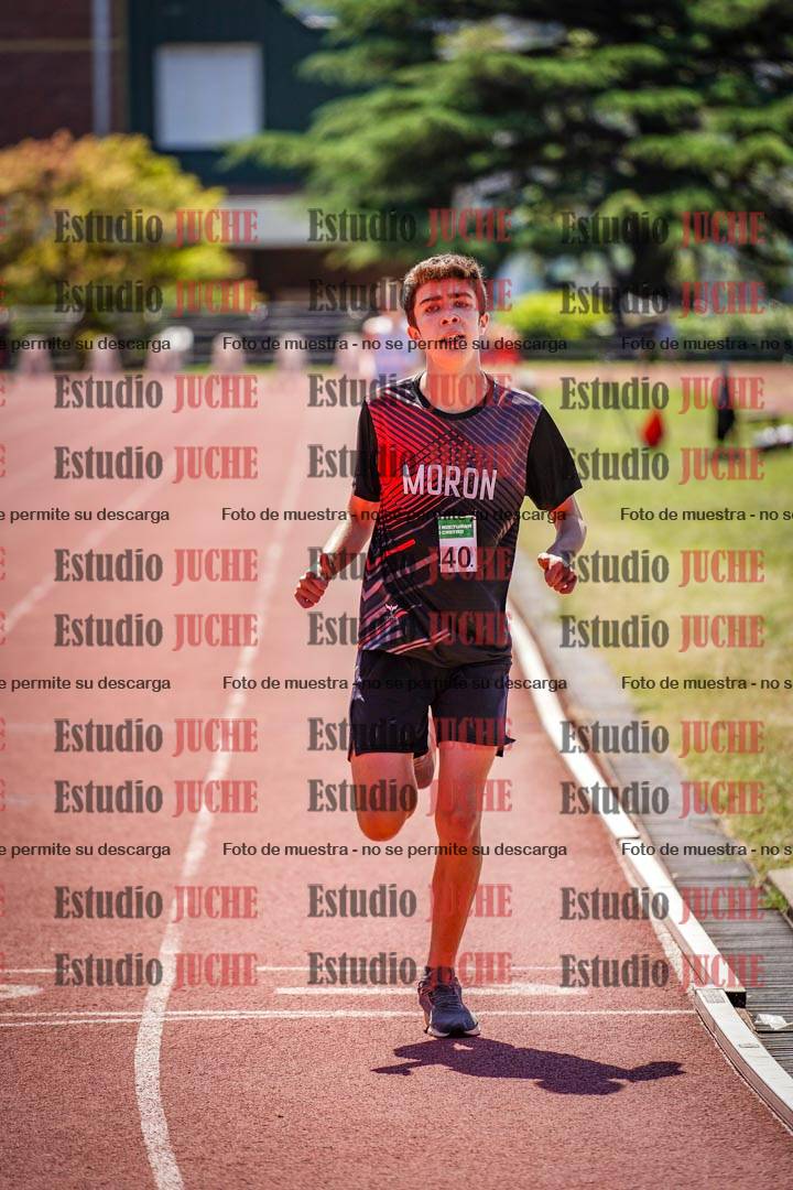 Fotos de los 600 m llanos de varones