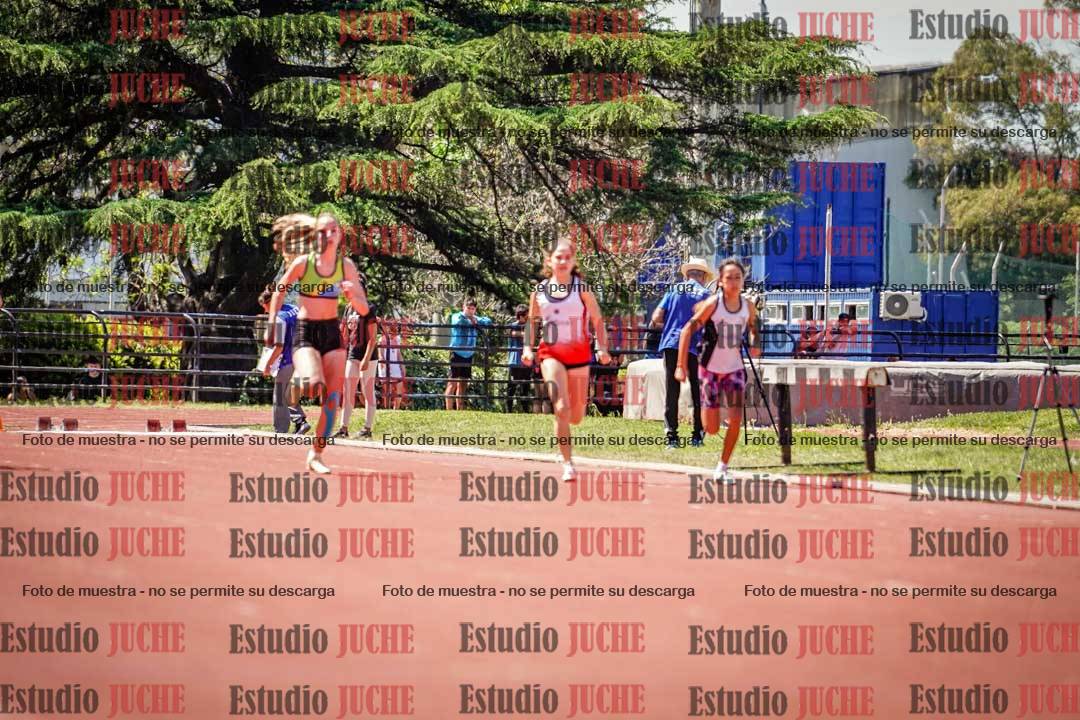Fotos de los 80 m llanos de mujeres
