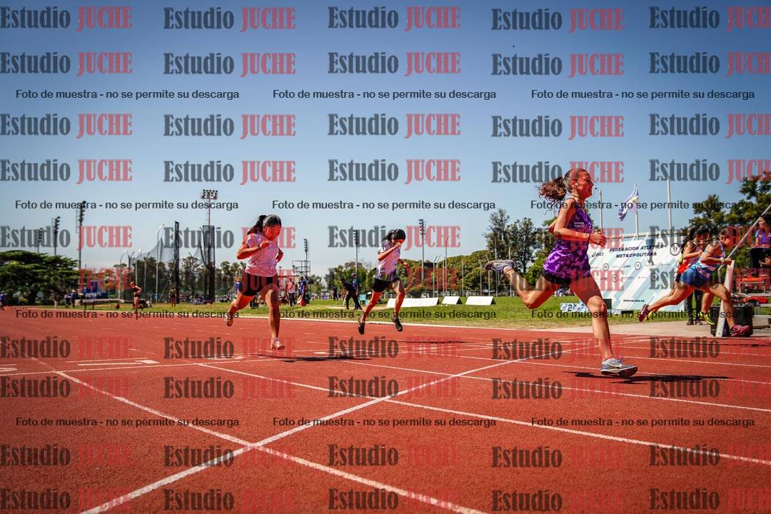 Fotos de los 80 m llanos de mujeres