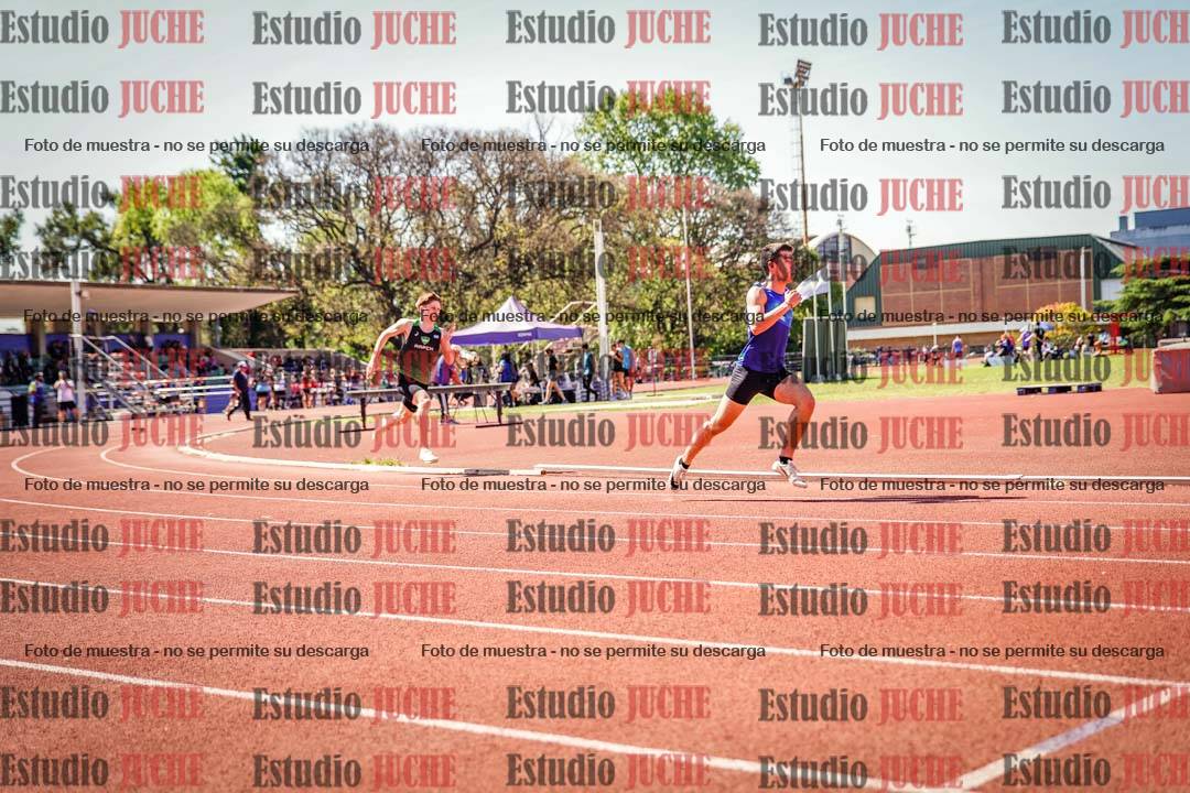 Fotos de los 400 m llanos de varones