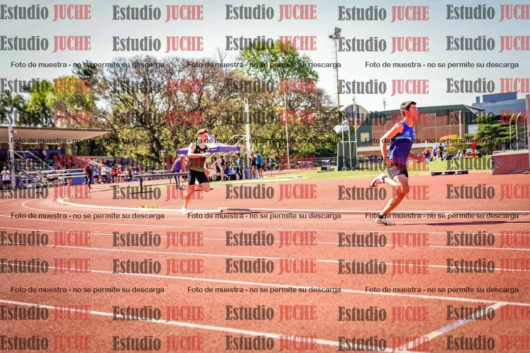 Fotos de los 400 m llanos de varones