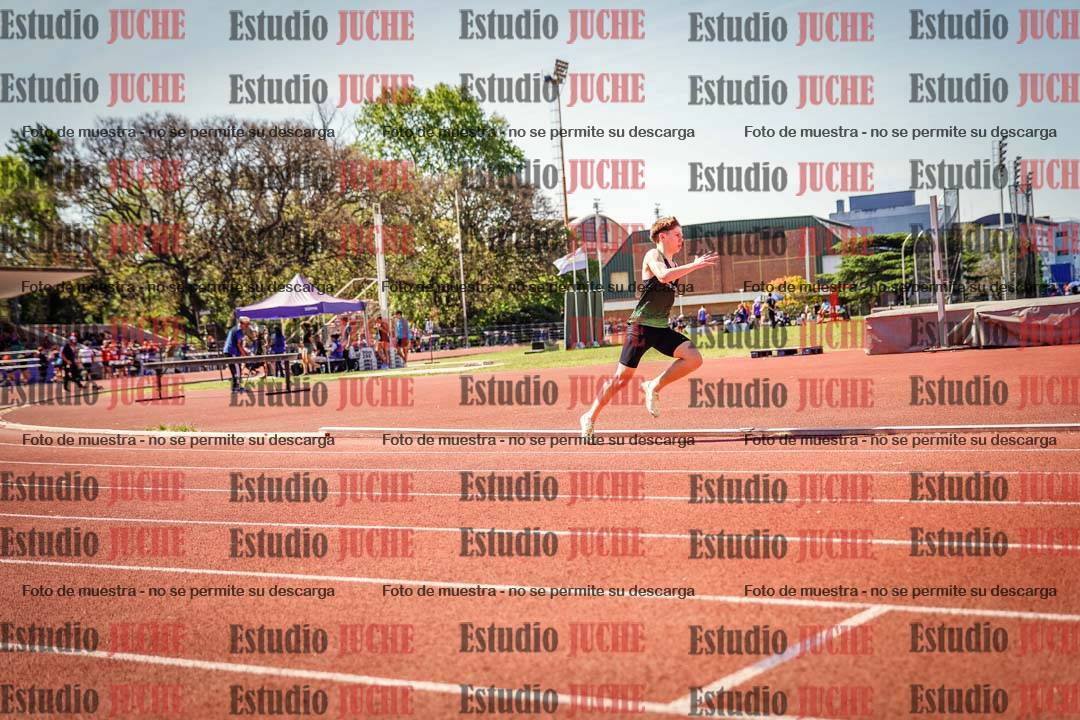 Fotos de los 400 m llanos de varones