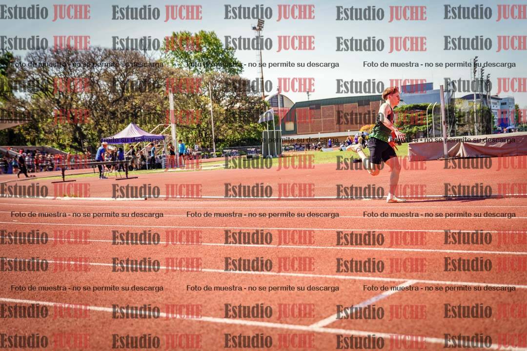 Fotos de los 400 m llanos de varones