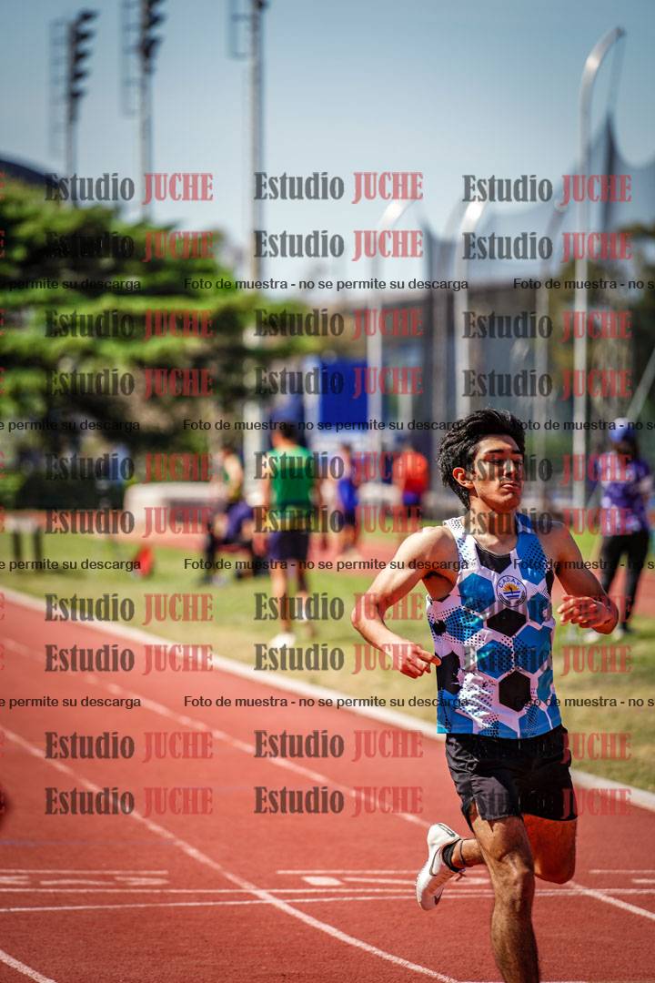 Fotos de los 400 m llanos de varones
