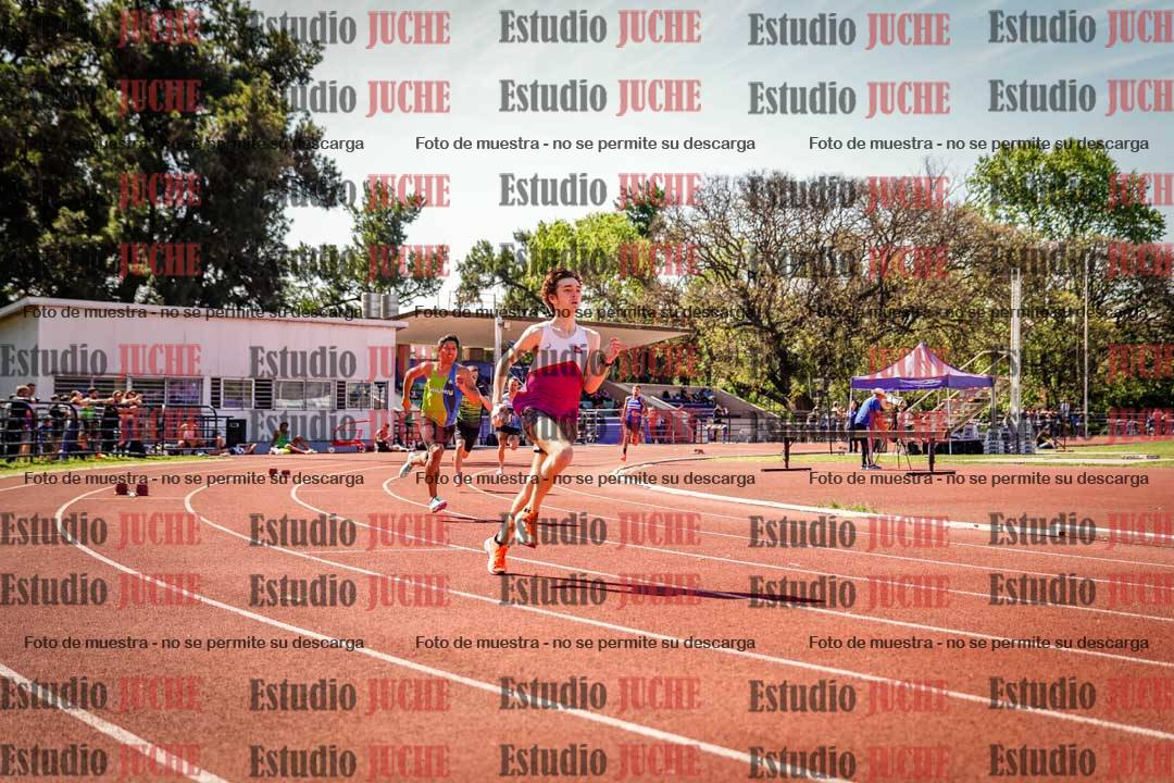 Fotos de los 400 m llanos de varones
