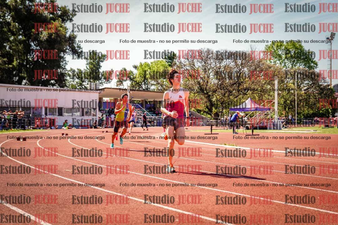 Fotos de los 400 m llanos de varones